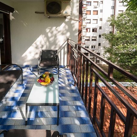 Sensitive Apartment Белград Экстерьер фото
